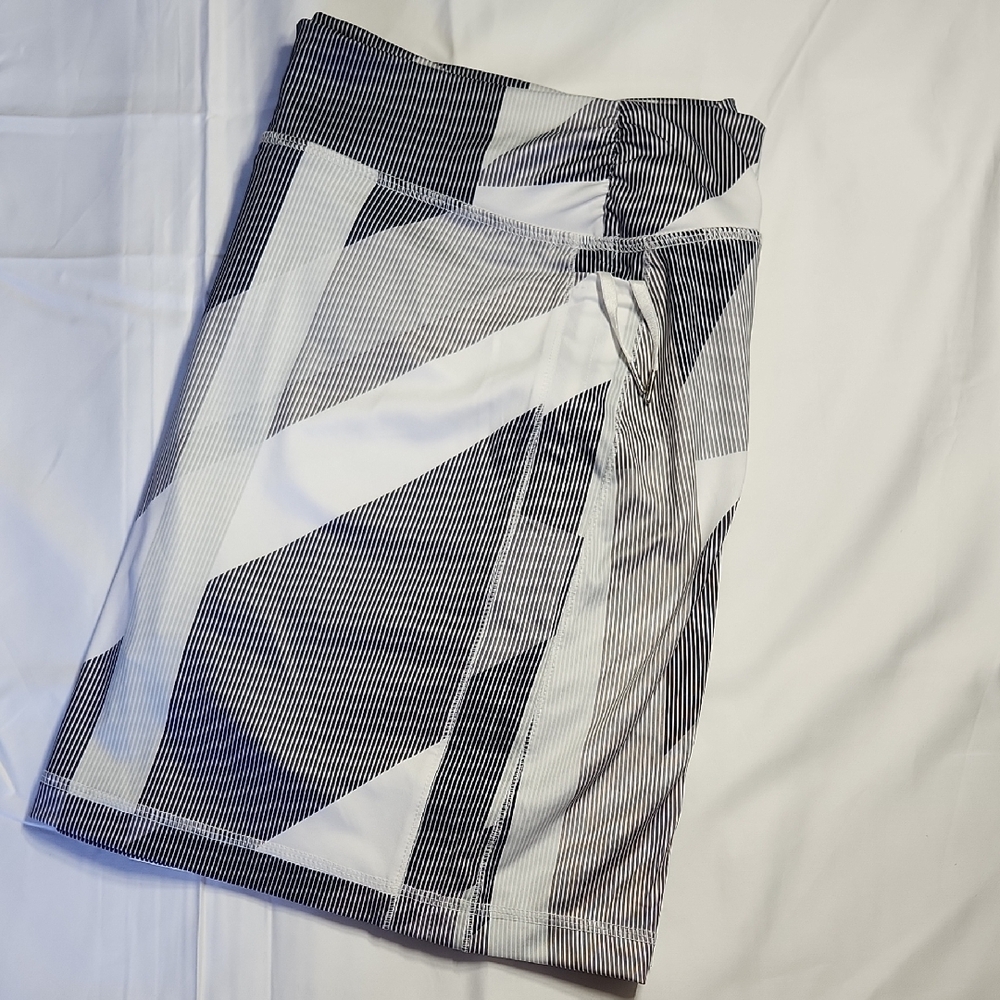 Antigua Womens Cinch Skort Size XL | Gray White Abstract Golf Tennis Skirt NWT